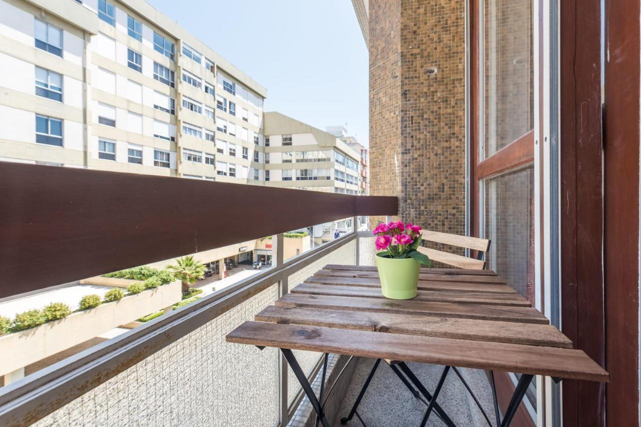 Guestready - The Happy Place In Oporto Esterno foto